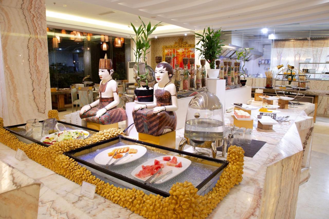 โรงแรมเคเจ ย้อกยาการ์ต้า ยอกยาการ์ตา ภายนอก รูปภาพ